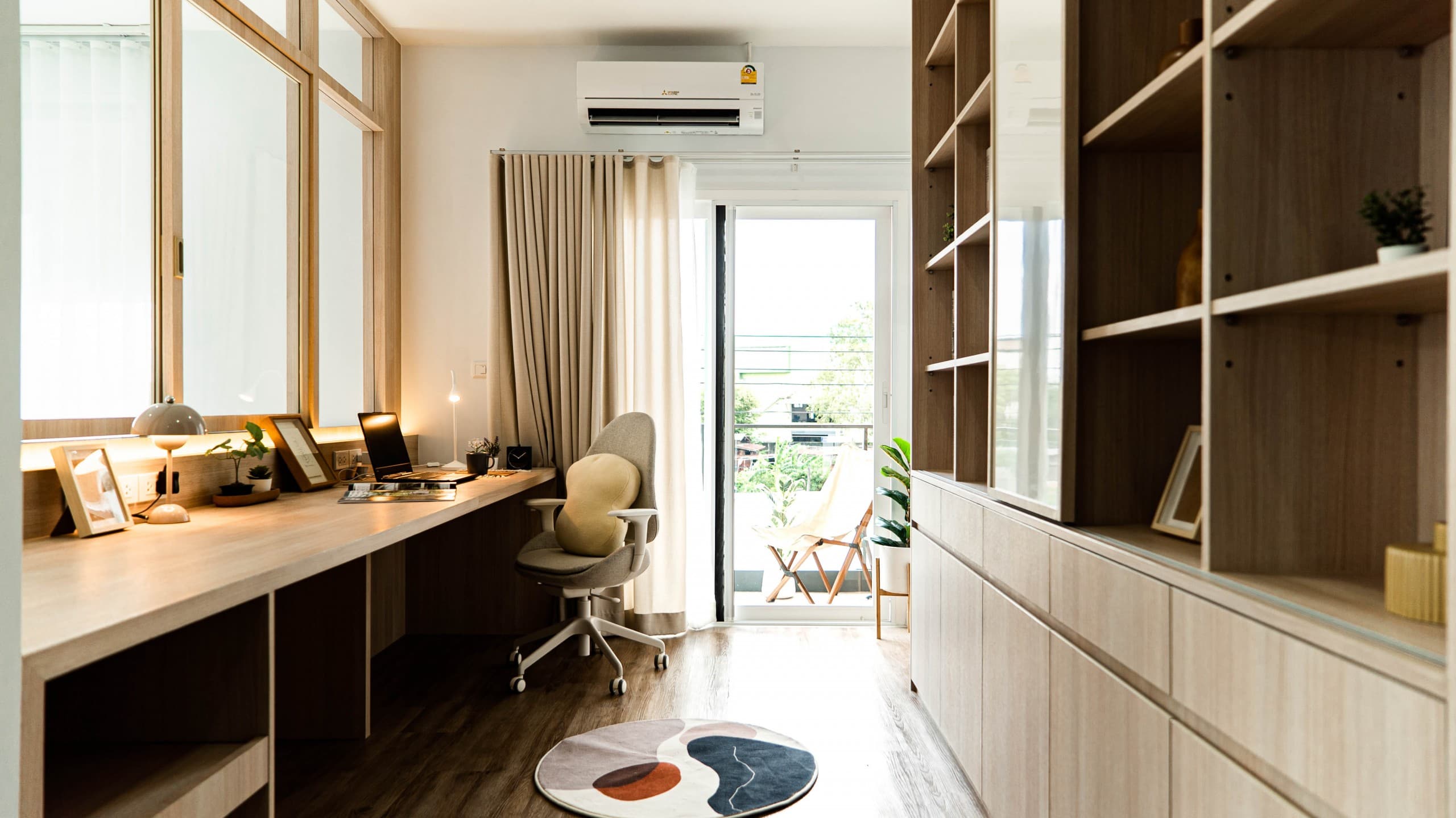 งานตกแต่งภายในที่พักอาศัย La Villa Posh, Ayuthaya ภาพที่ 1 โดย OBJ Design & Build