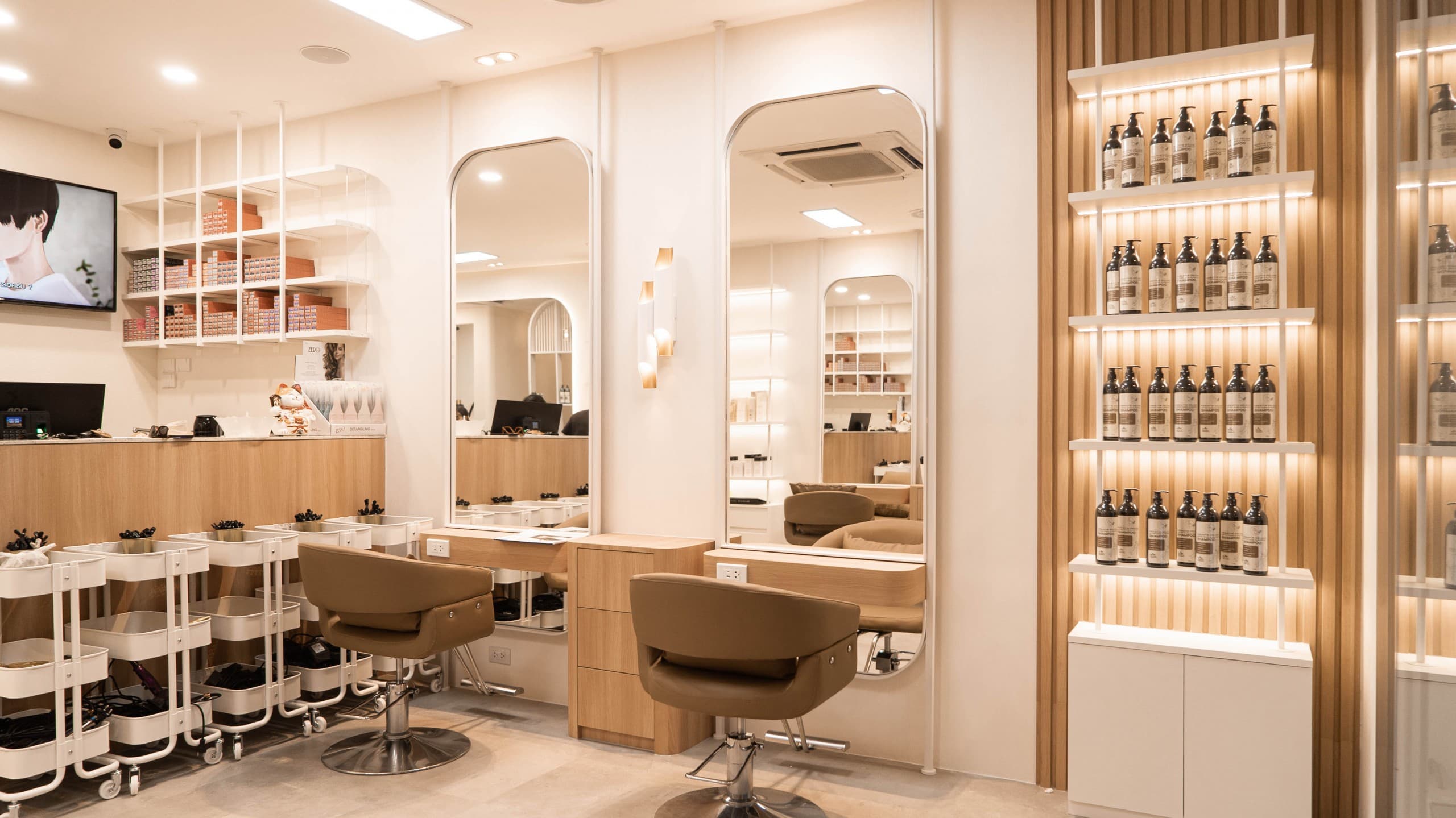 งานตกแต่งภายในเชิงพาณิชย์ Aida Hair Salon ภาพที่ 4 โดย OBJ Design & Build