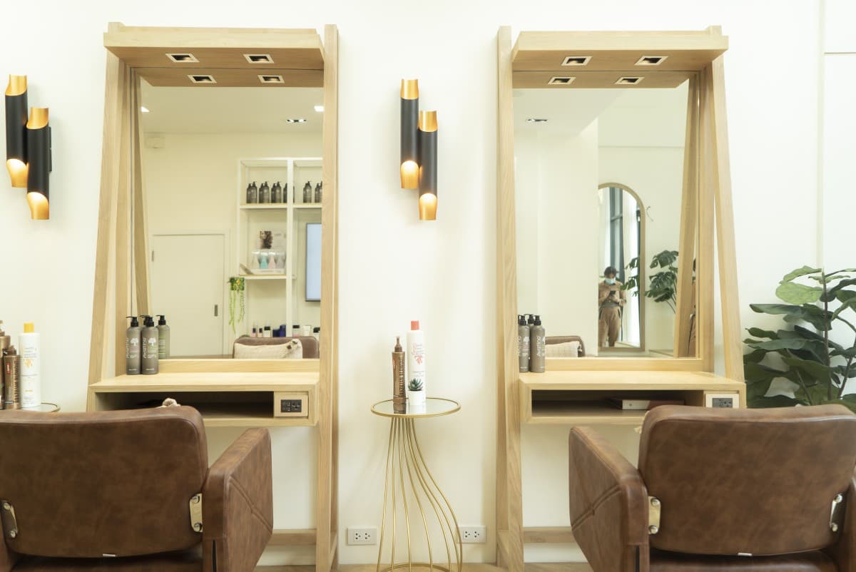 งานตกแต่งภายในเชิงพาณิชย์ AIDA SALON ภาพที่ 4 โดย OBJ Design & Build
