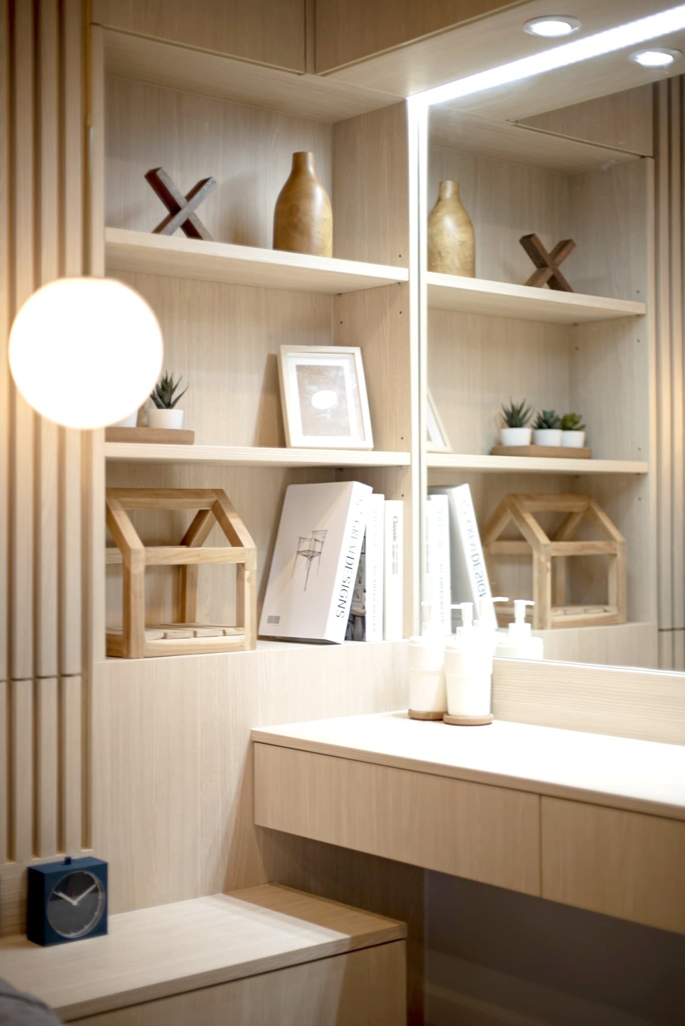 งานตกแต่งภายในที่พักอาศัย Life Asoke ภาพที่ 2 โดย OBJ Design & Build