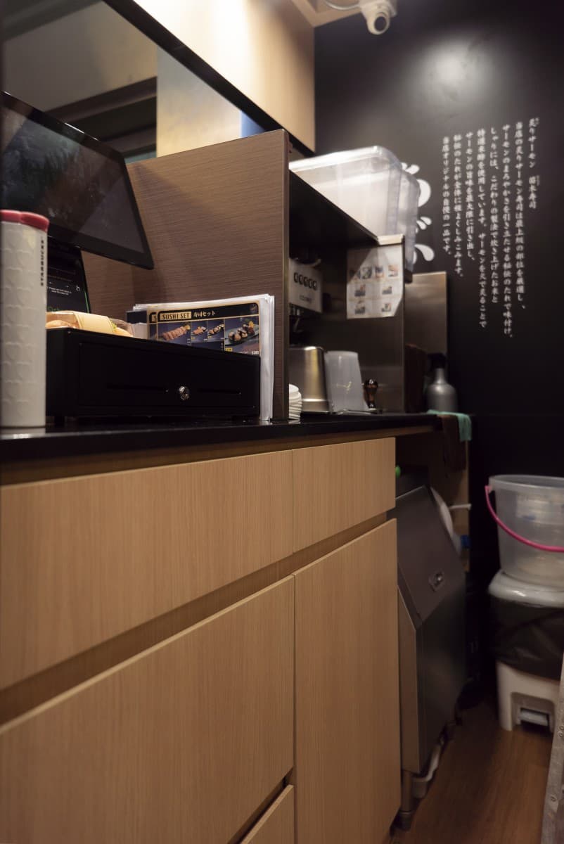 งานตกแต่งภายในเชิงพาณิชย์ NAEKI GO NANA โดย OBJ Design & Build