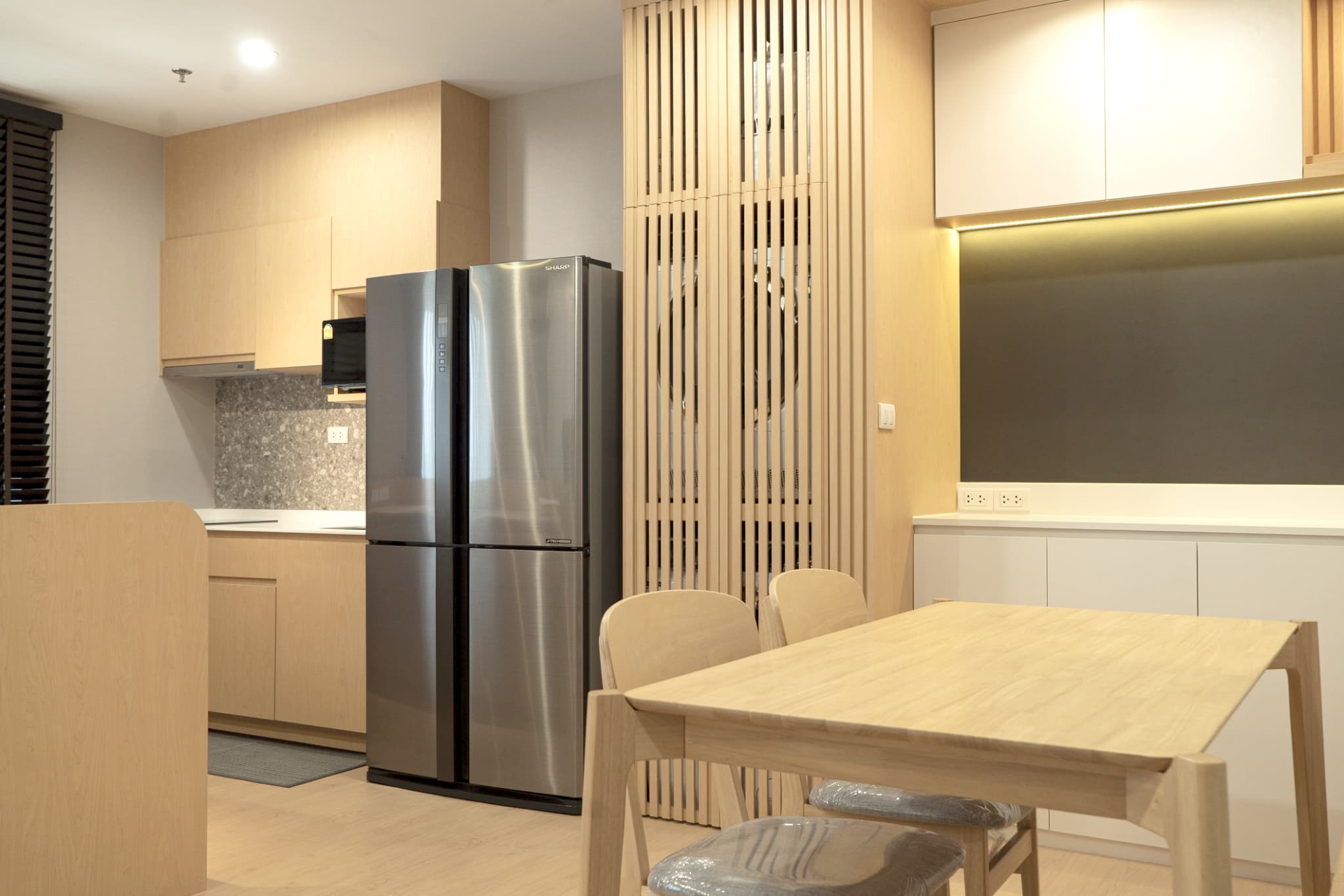 งานตกแต่งภายในที่พักอาศัย Parkland Petchkasem 56 โดย OBJ Design & Build