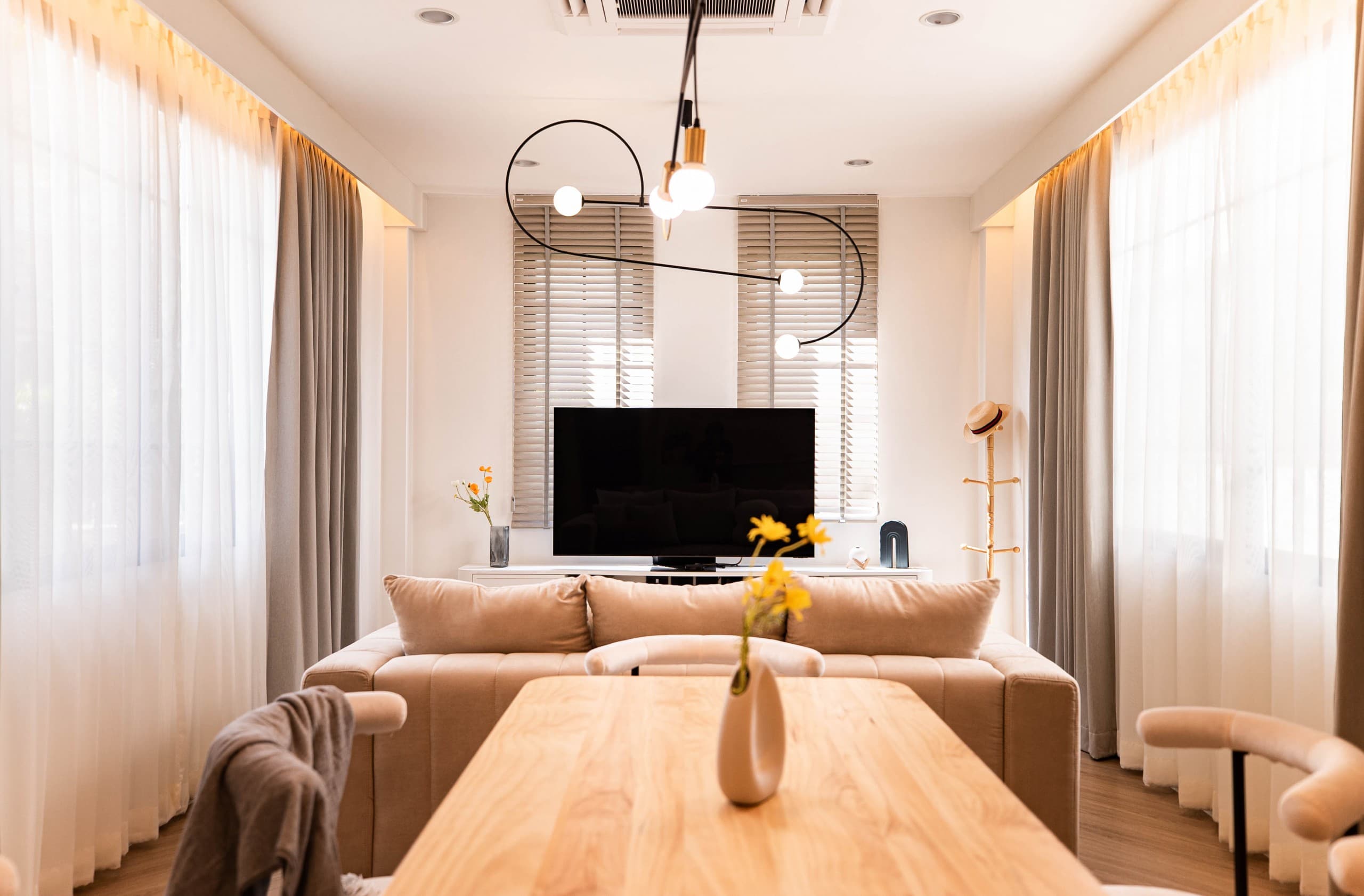 งานตกแต่งภายในที่พักอาศัย Sammakorn Klong7, Pathumthani ภาพที่ 6 โดย OBJ Design & Build
