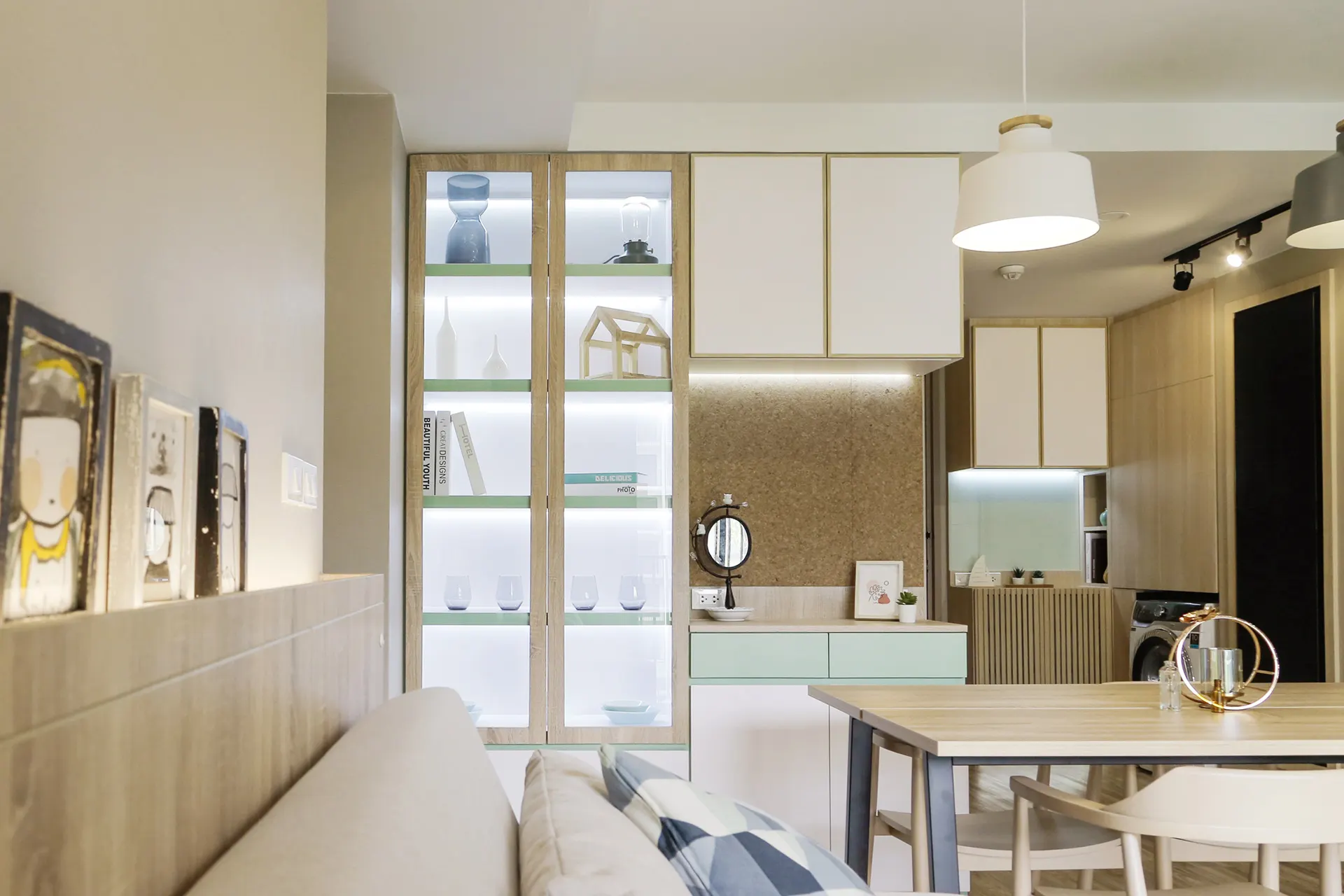 งานตกแต่งภายในที่พักอาศัย Blossom โดย OBJ Design & Build